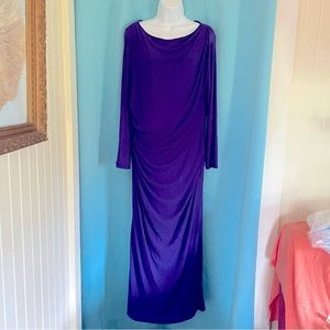 Body dress lots of sparkles all over rushing slims you down and long sleeves